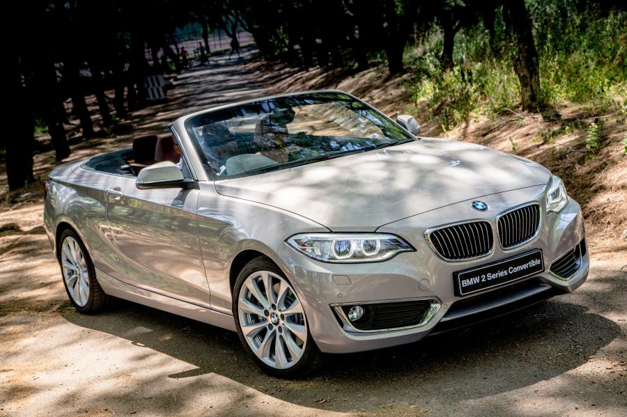  BMW 228i Convertible Luxury Line 2015 года  (ZA) (фото 14 из 30)